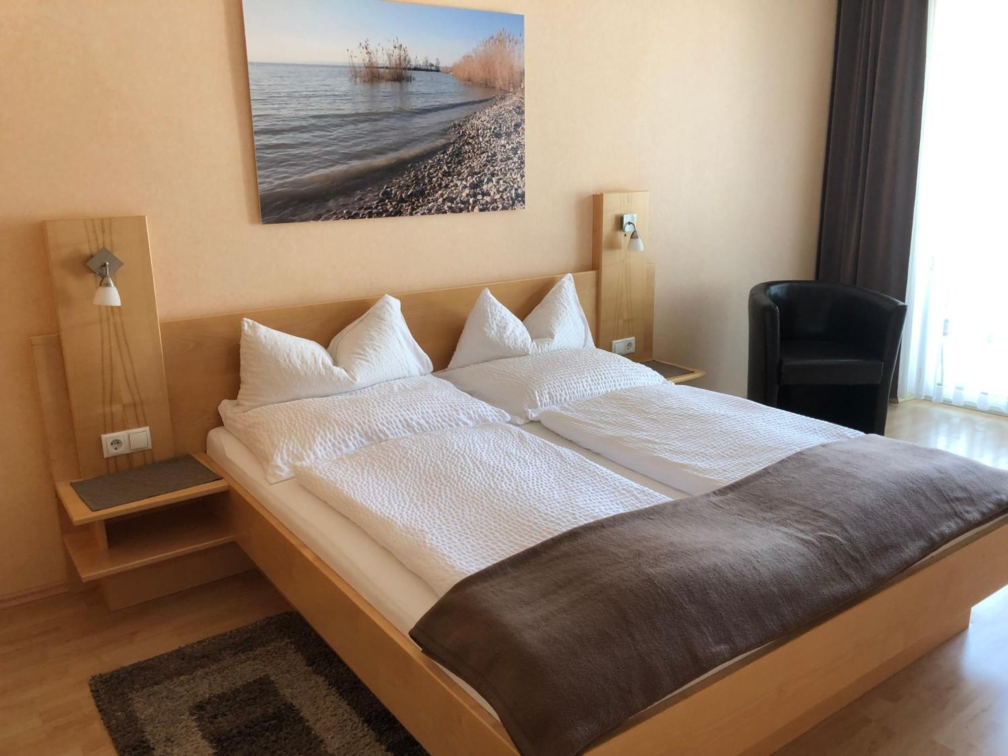 Haus Renee Bed & Breakfast Podersdorf am See Luaran gambar
